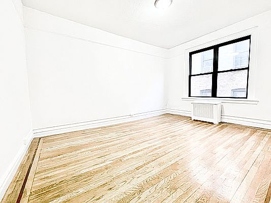 1st image of 80 Haven Ave APT 5C