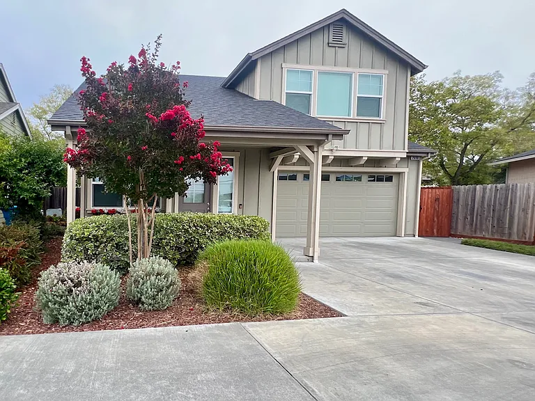 2698 Hardies Ln — Photo 17