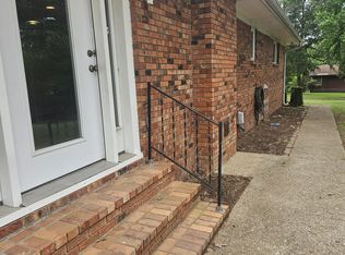 107 E Aspen Ln, Russellville, AR 72802