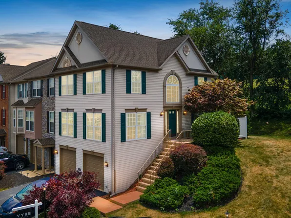 132 Kathryn Dr, Red Lion, PA 17356