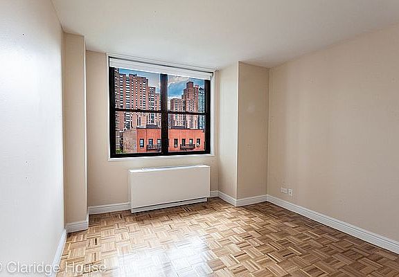 3rd image of 201 E 87th St APT 4N