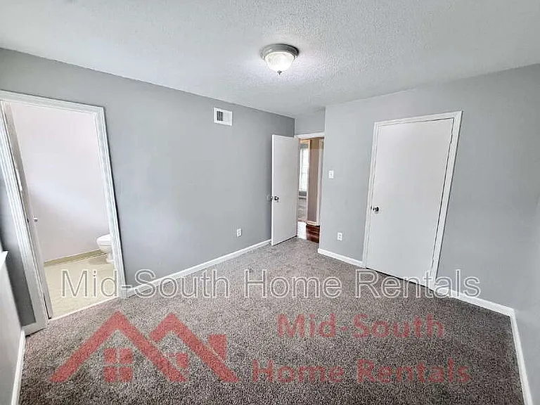 4627 Crystal Springs Dr — Photo 14