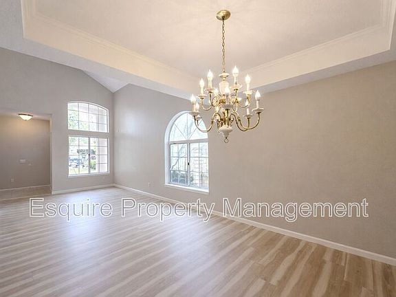 4th image of 1735 Butterfly Ct