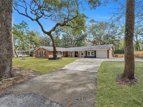996 Grafton Dr, Beaufort, SC 29902