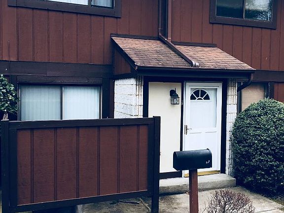 2nd image of 87 Pierpont Pl