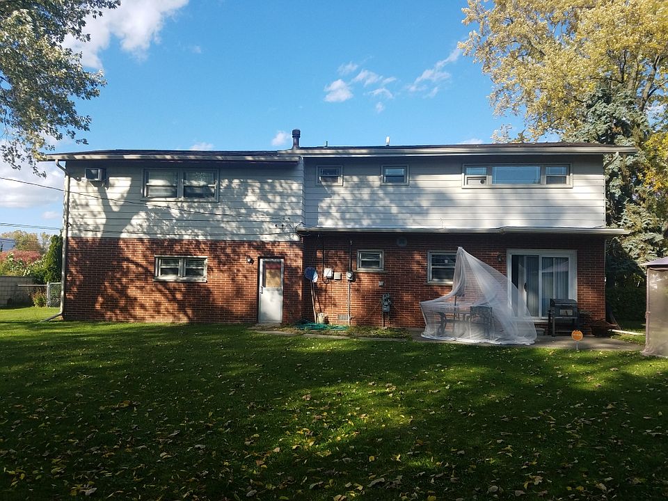 2nd image of 23865 Baske St