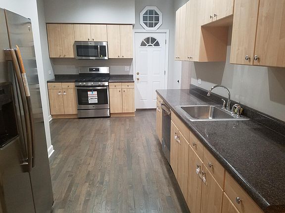 4th image of 1633 W 21st Pl #1