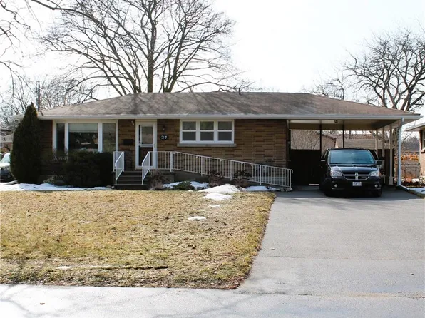 27 Collingdon Dr, Brantford, ON N3S 3C9