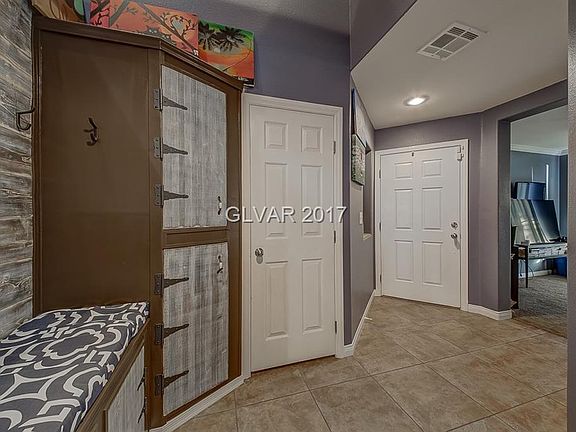5th image of 872 Blue Rosalie Pl
