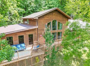 409 Skyline Dr, Hazard, KY 41701