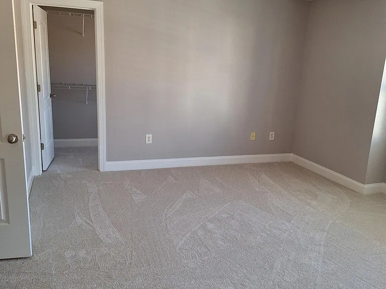 Master Bedroom looking at closet