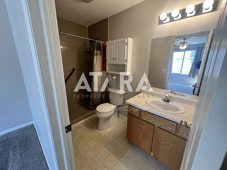 254 N Bliss Ct — Photo 23