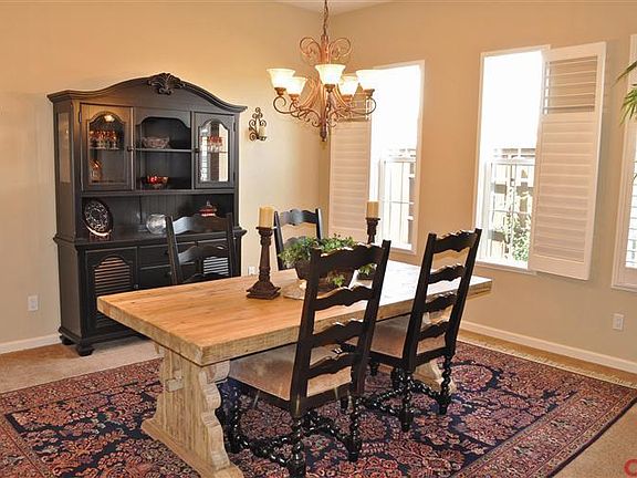 5th image of 957 Vista Cerro Dr