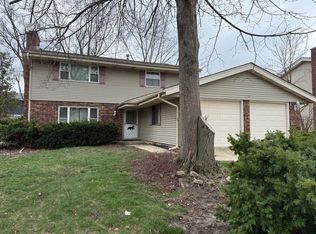 1134 Pinehurst Ln, Schaumburg, IL 60193