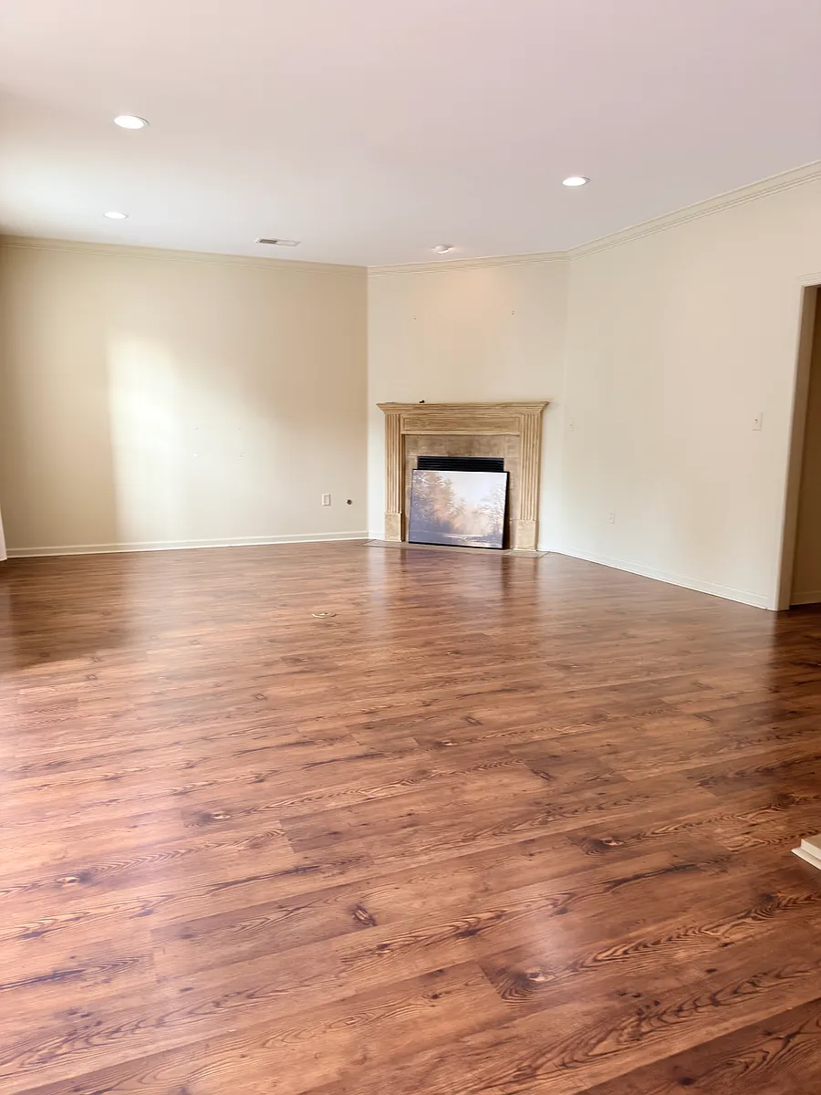 Building Photo - 146 Sylben Cv