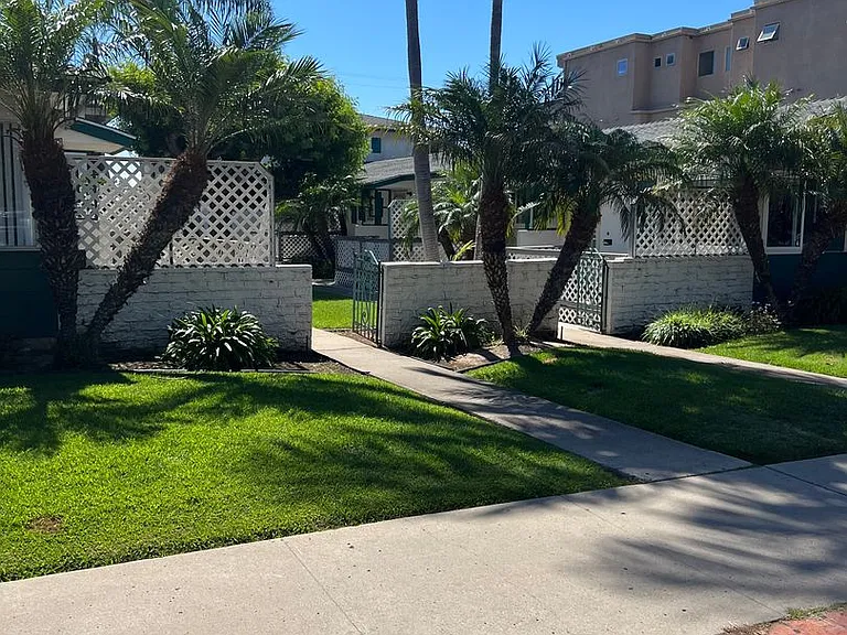 1149-1155 Felspar Street — Photo 10