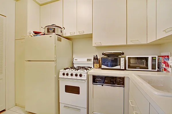 Sold by Corcoran | media 9