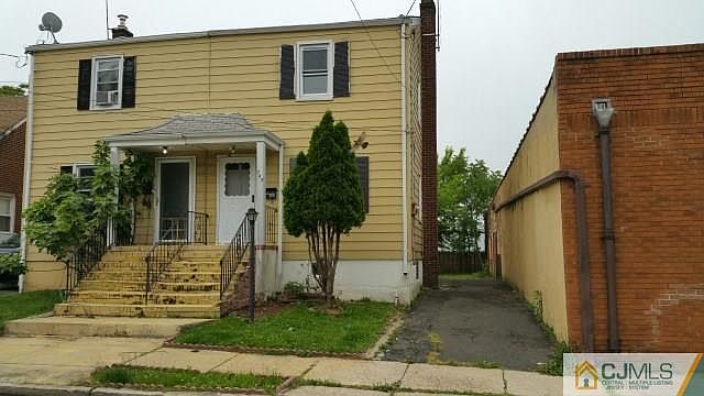 1st image of 745 Donald Ave