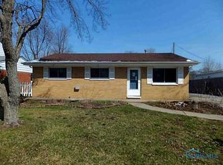 6528 Lincoln Green St, Holland, OH 43528