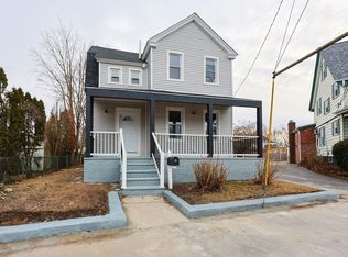 135 Washburn St, Taunton, MA 02780