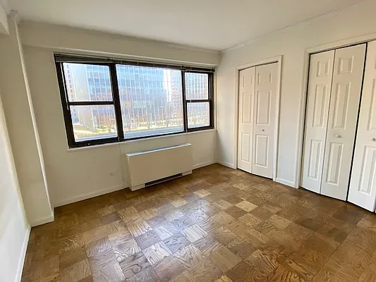 Rented by REAL New York | media 16