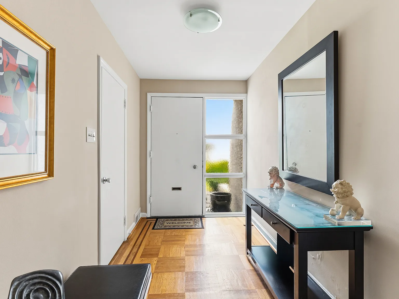 3 bed, 2144 sqft, $40,000 — Photo 4