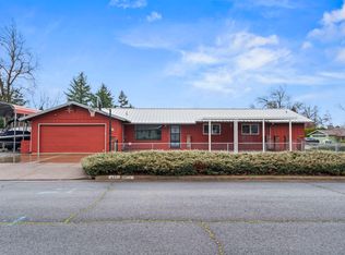 824 Keith Ave, Medford, OR 97504