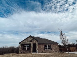 416 Cedar Elm Ln, Nevada, TX 75173