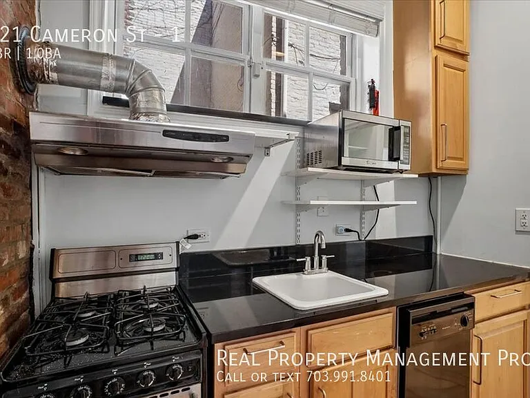 921 Cameron St #1 — Photo 15