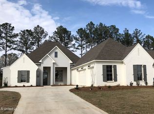 449 Crossvine Pl, Madison, MS 39110