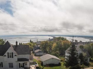 29 E 8th St #2, Duluth, MN 55805