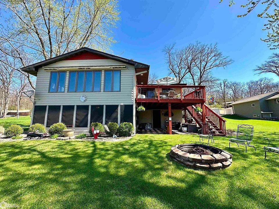 1st image of 6143 NE Lakeshore Dr