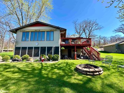 6143 NE Lakeshore Dr, Brooklyn, IA, 52211