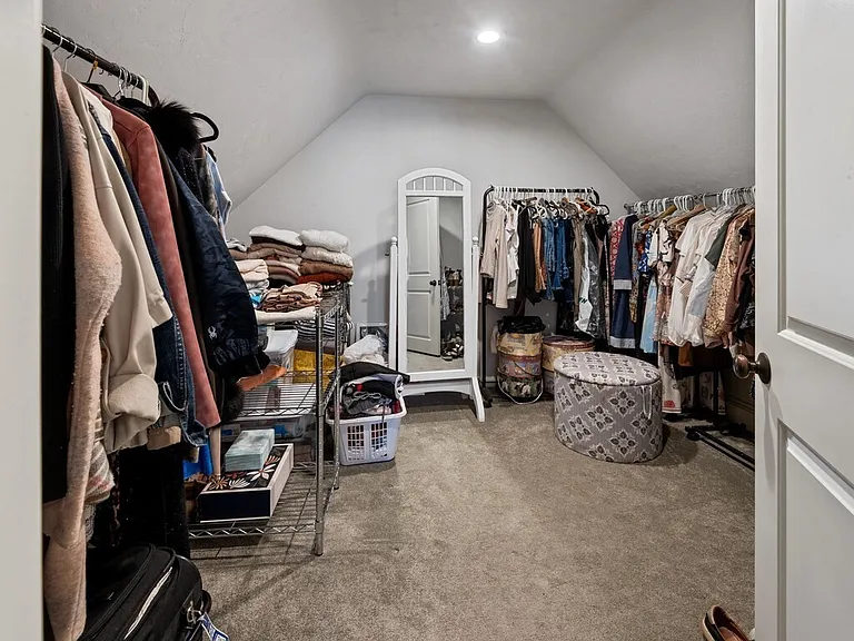 8A Maple St #1 — Photo 35