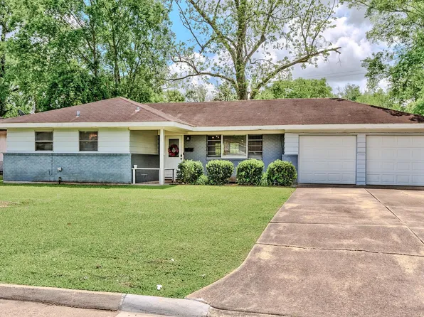 5095 Oriole Dr, Beaumont, TX 77707