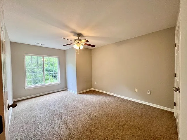 564 S Pierremont Dr #1 — Photo 17