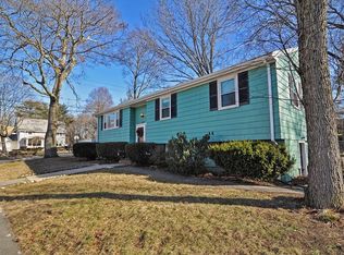 29 Cleveland St, Dedham, MA 02026