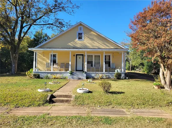1208 E Main St, Seneca, SC 29678