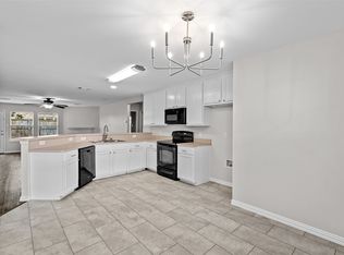 616 Partridge Dr, Saginaw, TX 76131