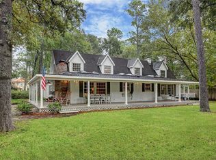 2 Leisure Ln, Houston, TX 77024