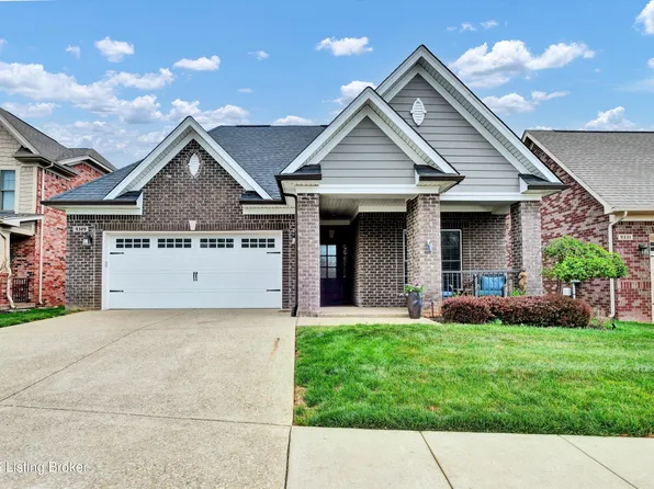 9329 Cross Meadows Cir, Louisville, KY 40291