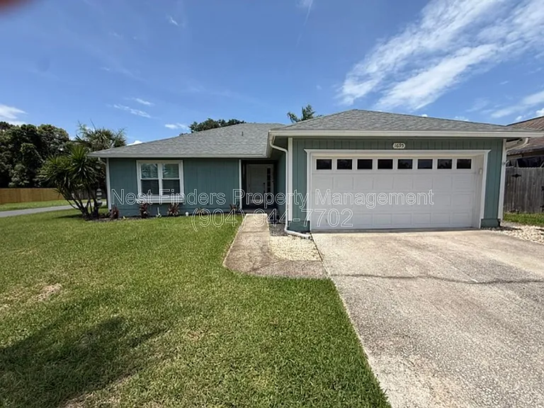 1695 Evans Dr S — Photo 1
