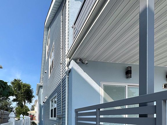 3rd image of 274 Norway Ave