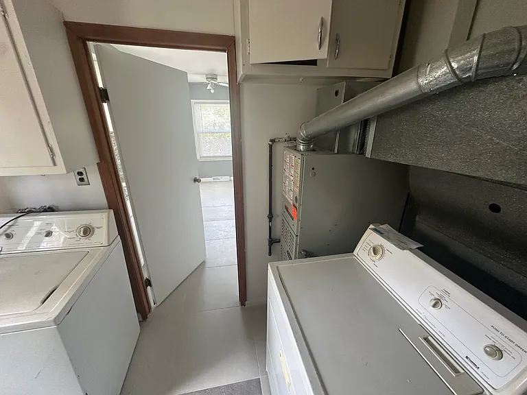 1816 Guthrie Ave — Photo 14