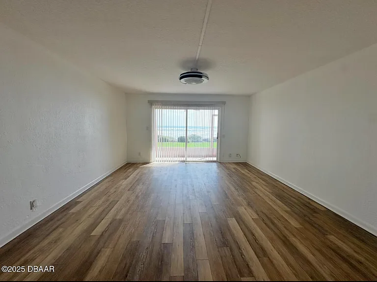 3845 S Atlantic Ave #1 — Photo 10