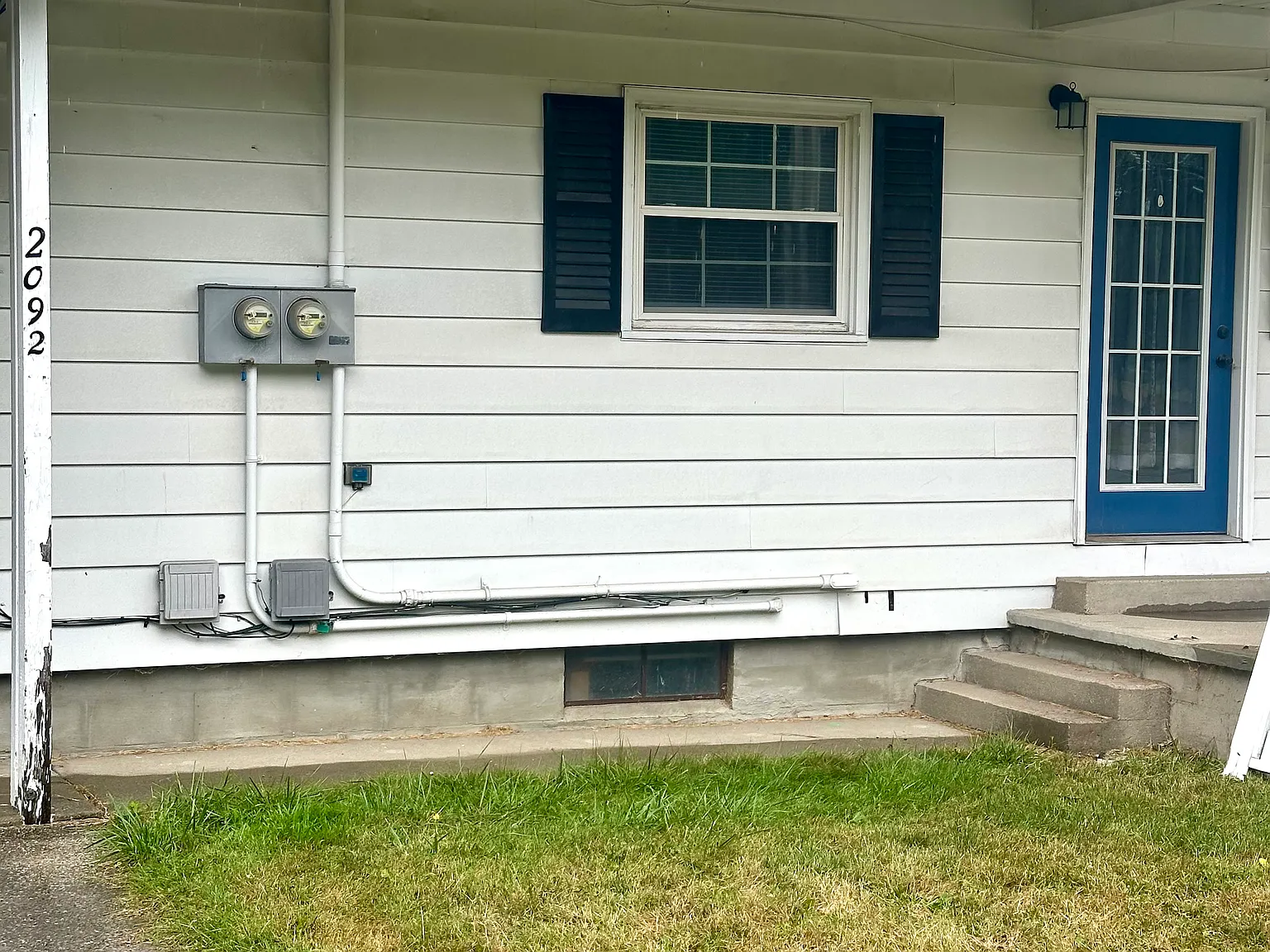 2 bed, 1000 sqft, $1,350 — Photo 2