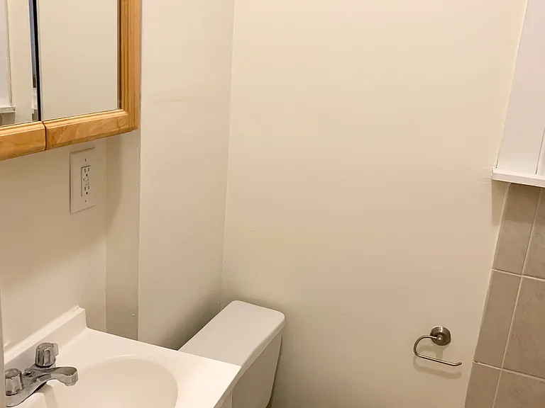 528 Flatbush Ave #7 — Photo 8