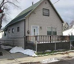 1st image of 28 Melvin Pl
