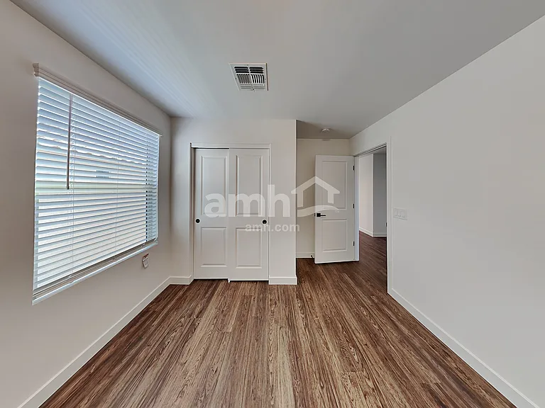 4137 S 105th Dr — Photo 21