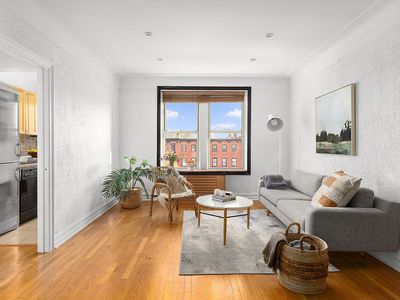 451 Clinton Ave APT 3D, Brooklyn, NY, 11238